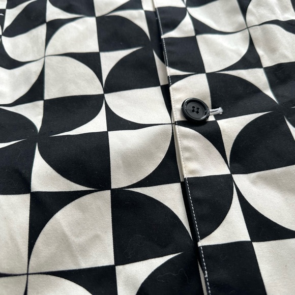 Nine West Black and Off White Geometric Jacket Jacket size Medium - Picture 4 of 6